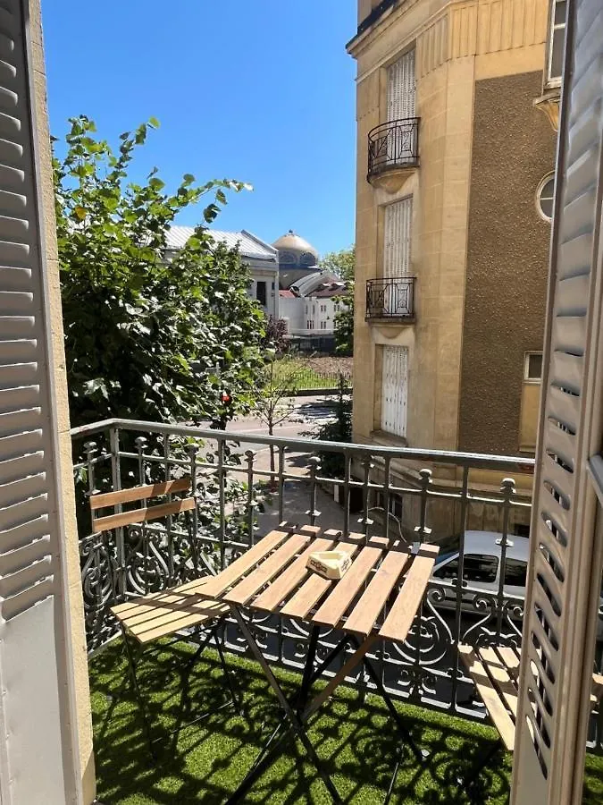 Appartement Calme Avec Balcons & Vue Sur Thermes Vichy